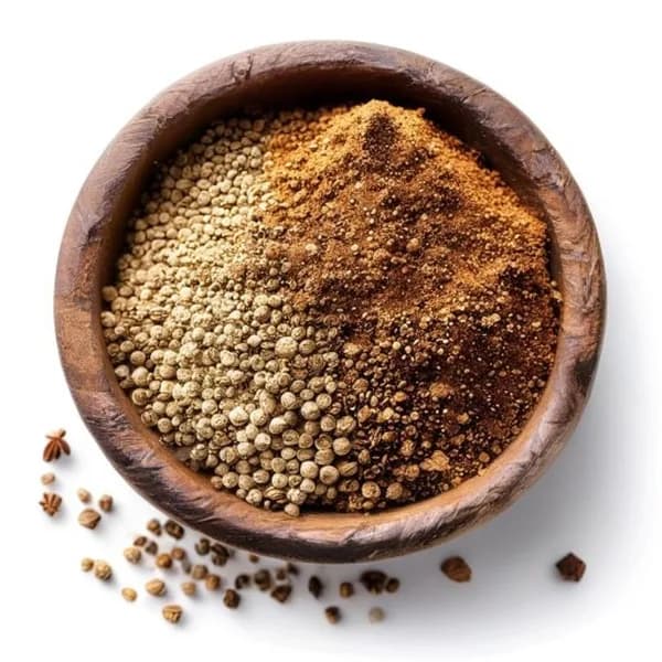 Pimento Ultra Realistico: Intero e Macinato in Ciotola Rustica