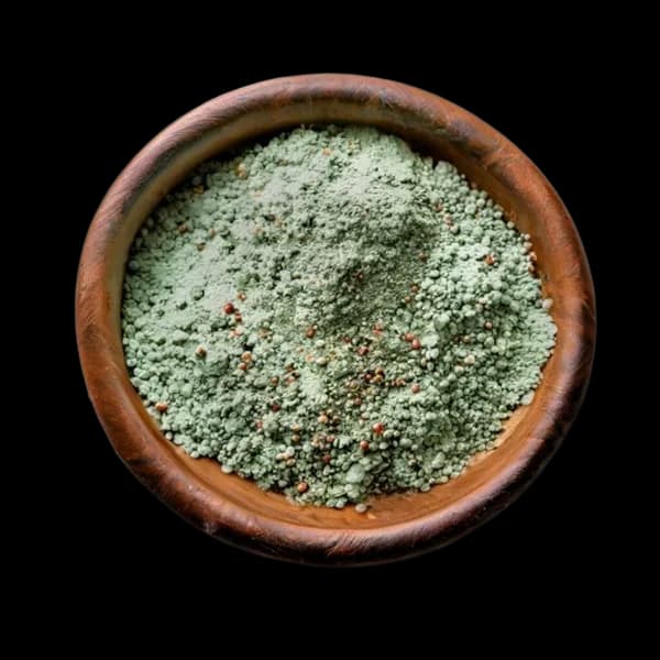 143. Ultra Realistic Mint Whole Form And Ground Powder Displayed Together In Rus